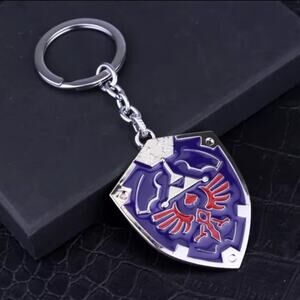 Zelda Keychain Hylian Master Shield Nintendo Cosplay Gamer BOTW Birthday Gift